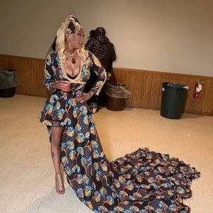 Meet your Posher, Izzyy